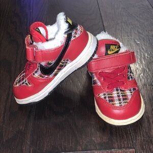 Nike Red and Black Plaid Infant Sneakers